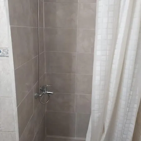 Apartamento Amplio y luminoso monoambiente en zona centrica Mar del Plata Exterior foto
