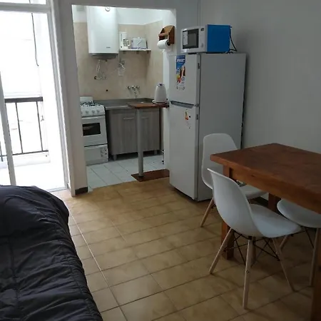 Apartamento Amplio y luminoso monoambiente en zona centrica Mar del Plata Exterior foto