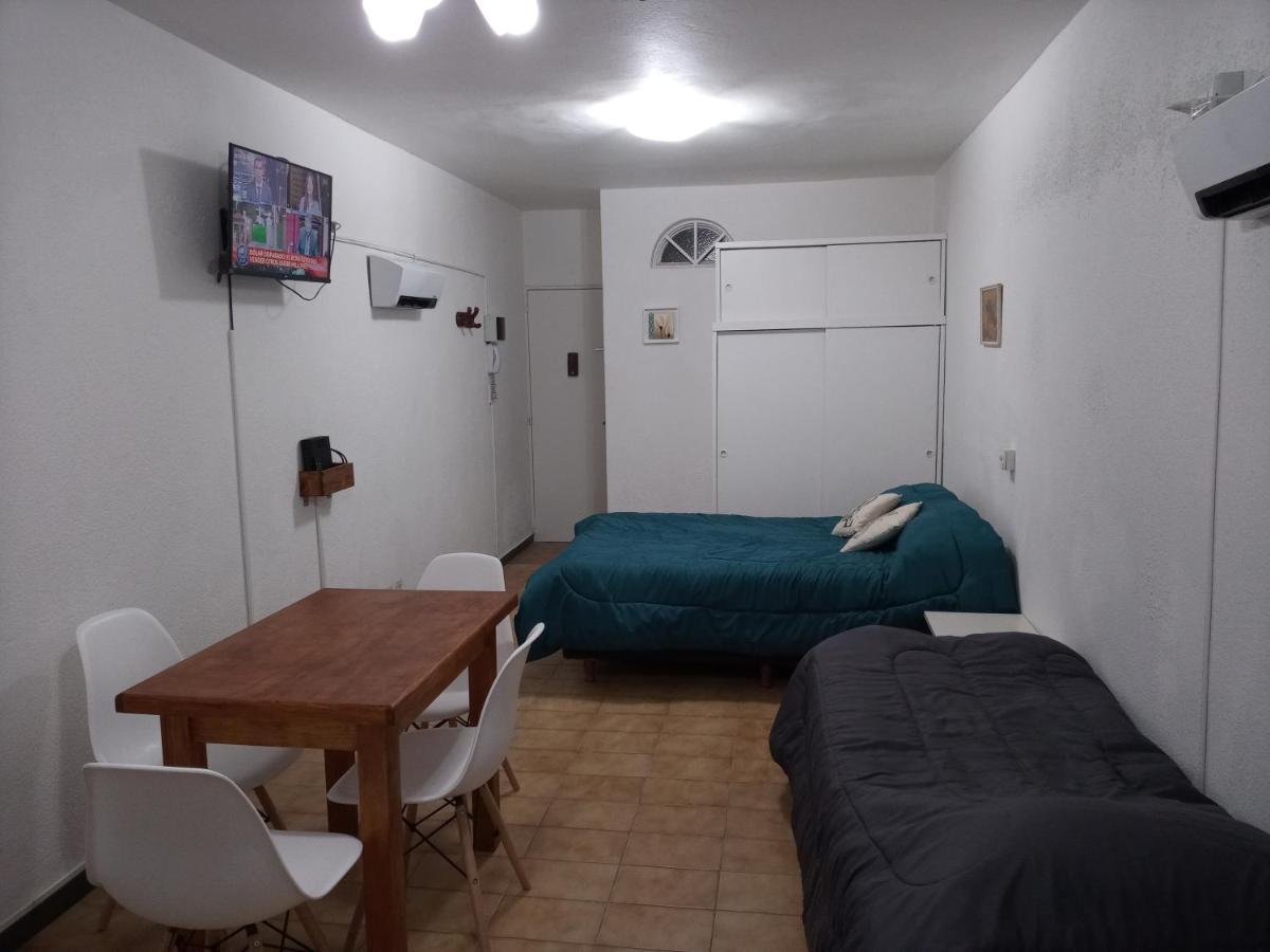 Apartamento Amplio Y Luminoso Monoambiente En Zona Centrica